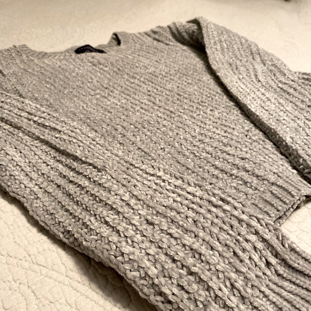 Small Aeropostale Chenille Sweater